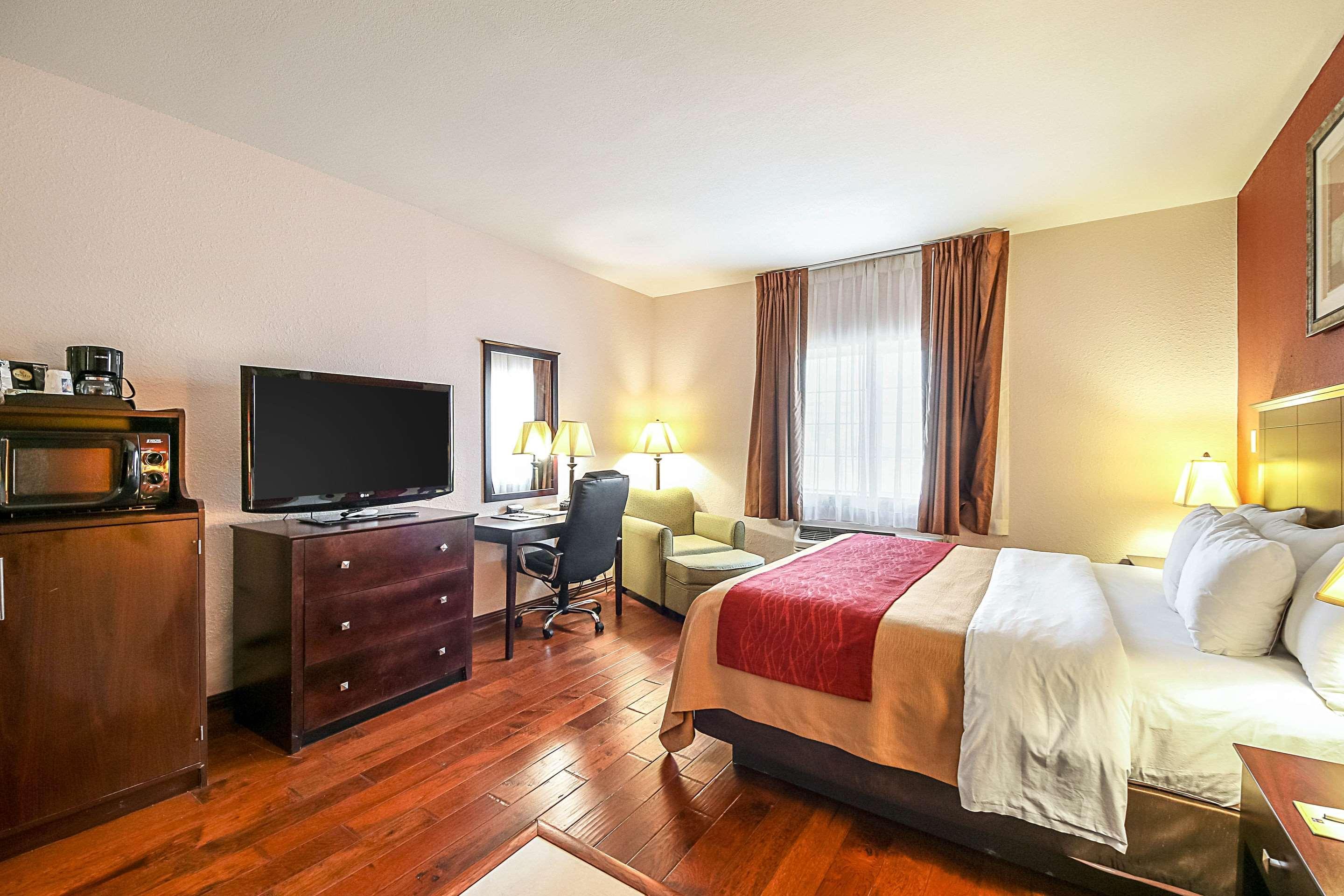 Quality Inn Kingsville Hwy 77 Екстериор снимка