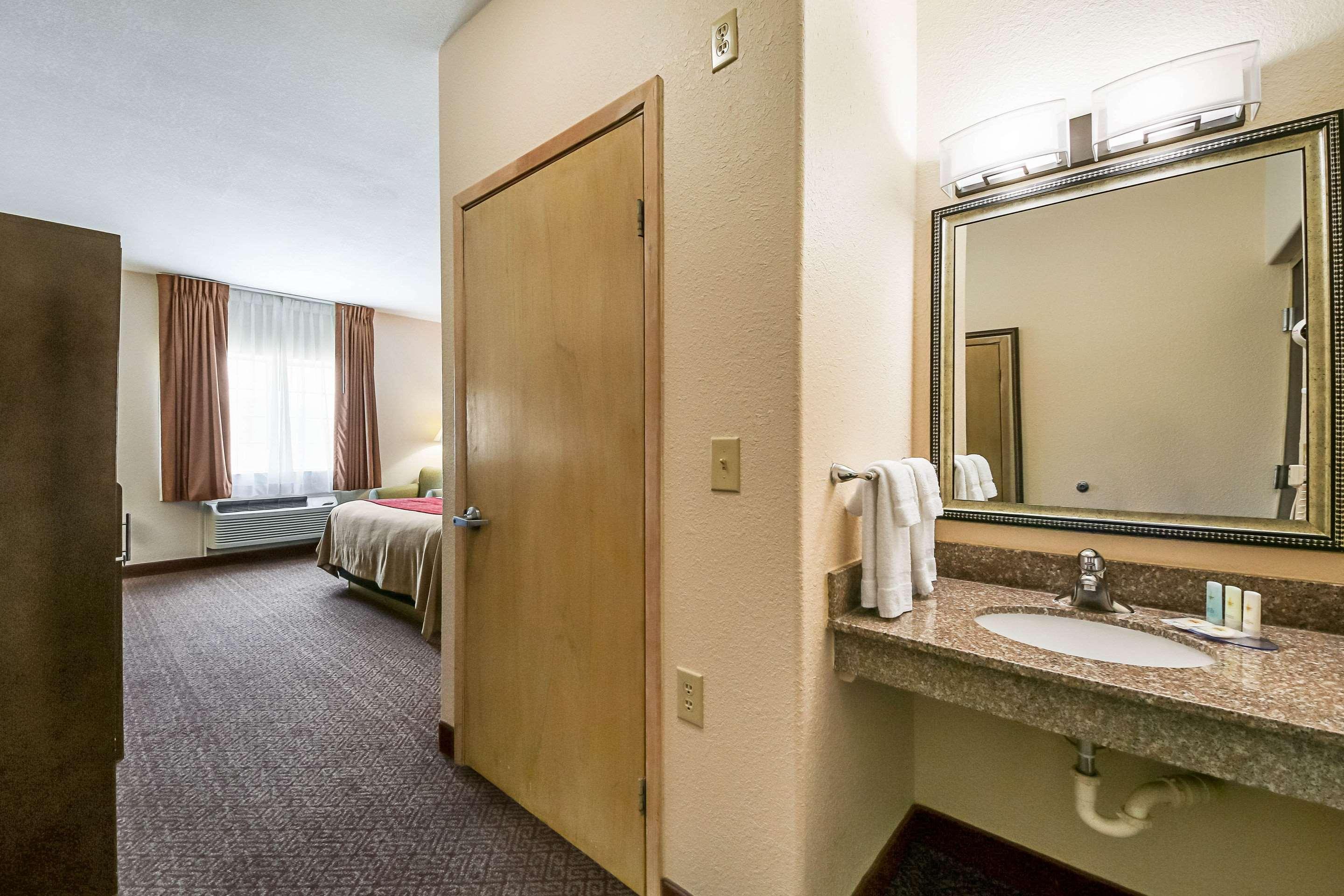 Quality Inn Kingsville Hwy 77 Екстериор снимка