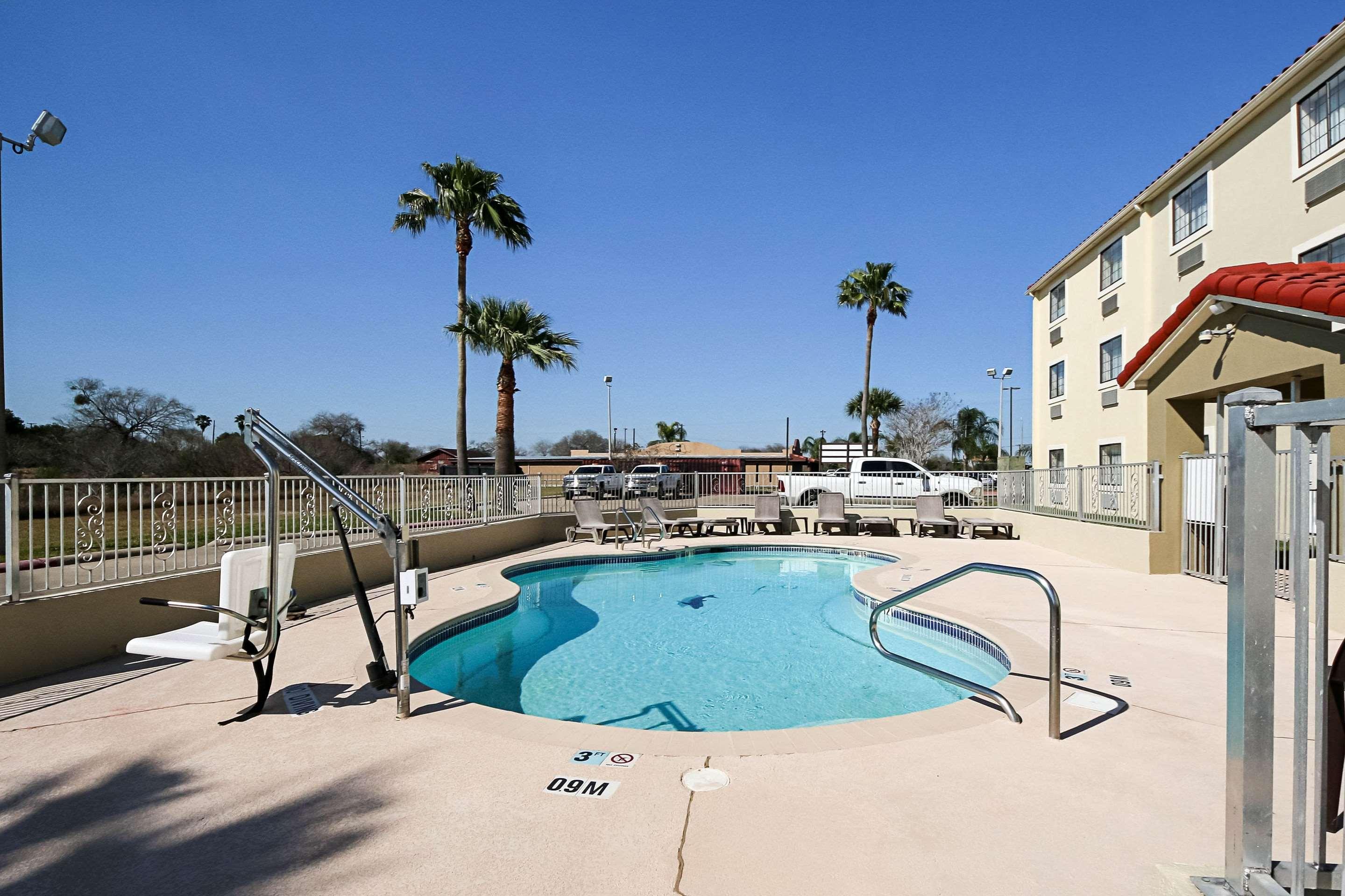 Quality Inn Kingsville Hwy 77 Екстериор снимка
