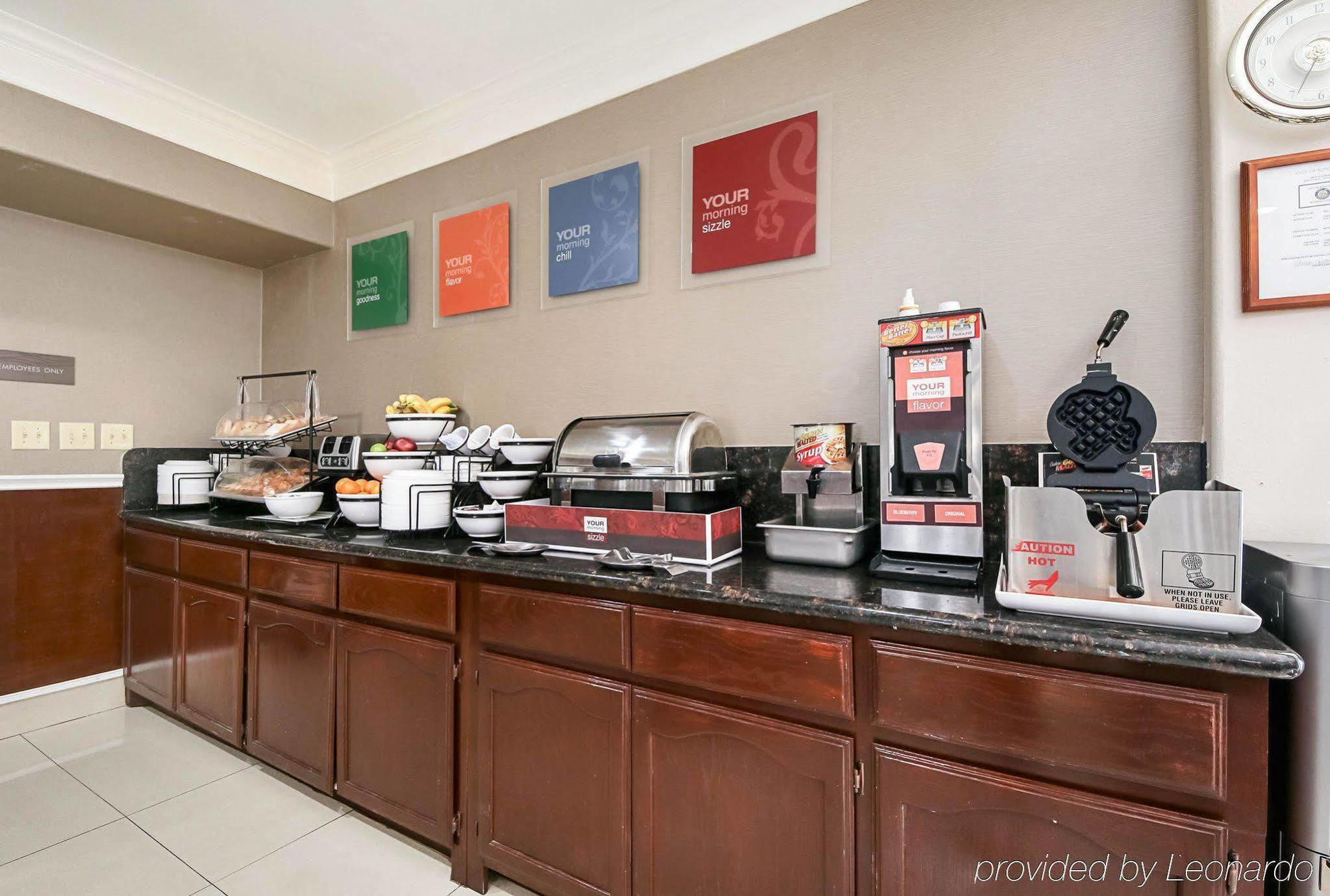 Quality Inn Kingsville Hwy 77 Екстериор снимка